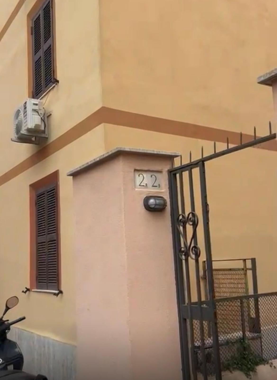 Apartment Mughettihouse
